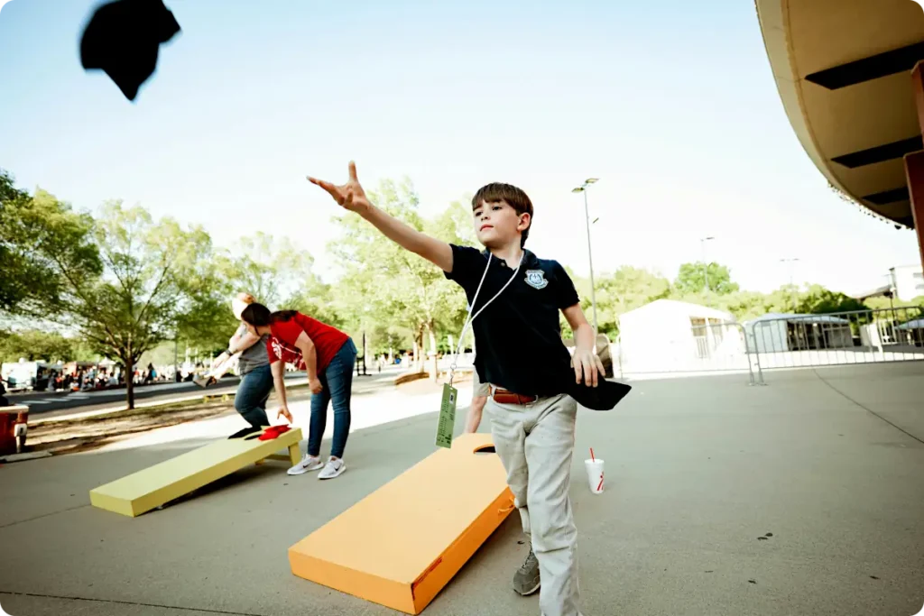 outdoor cornhole game
